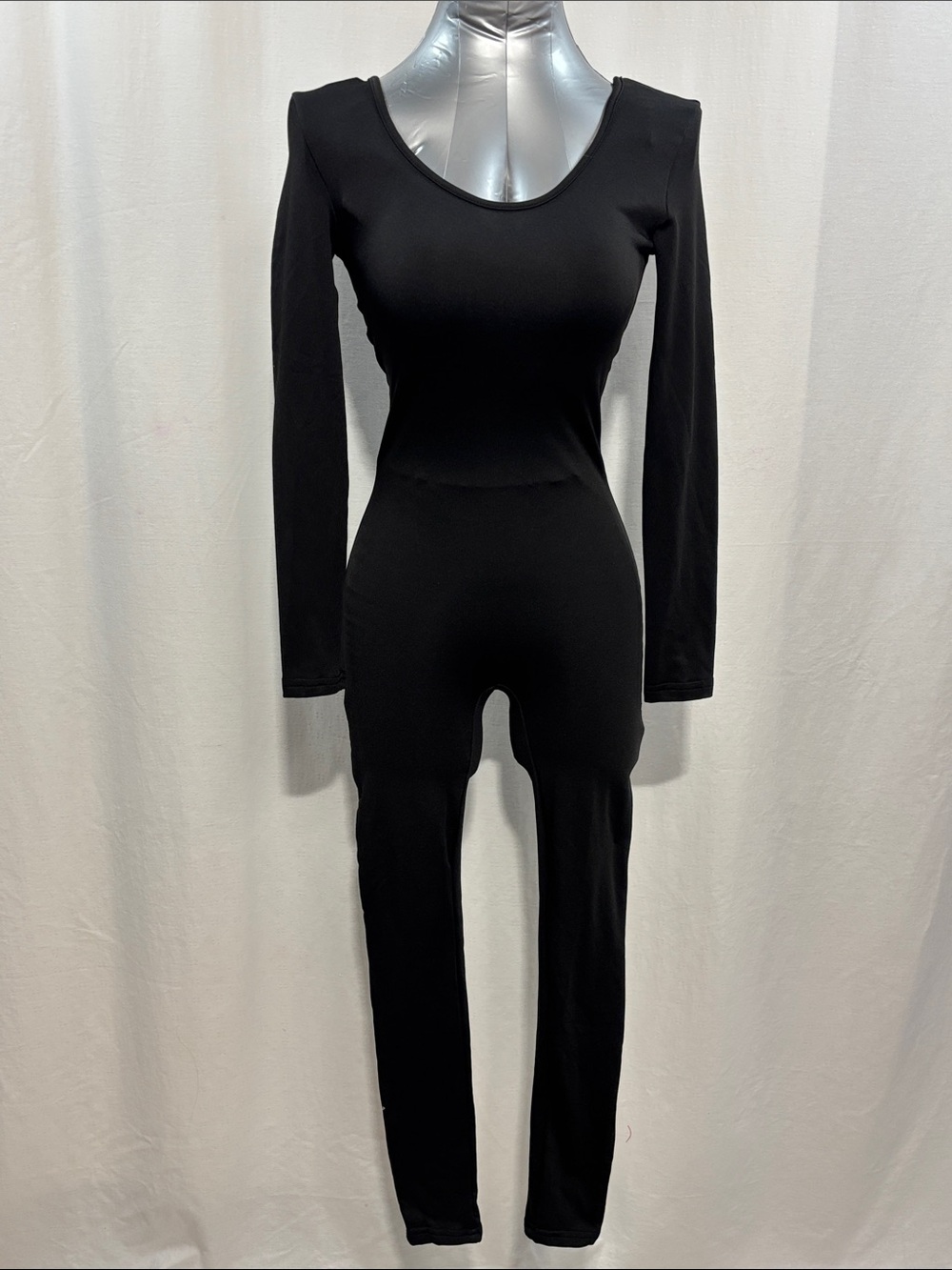 Women's Black Long-Sleeve Scoop-Neck Jumpsuit 189 stretch active yoga every day